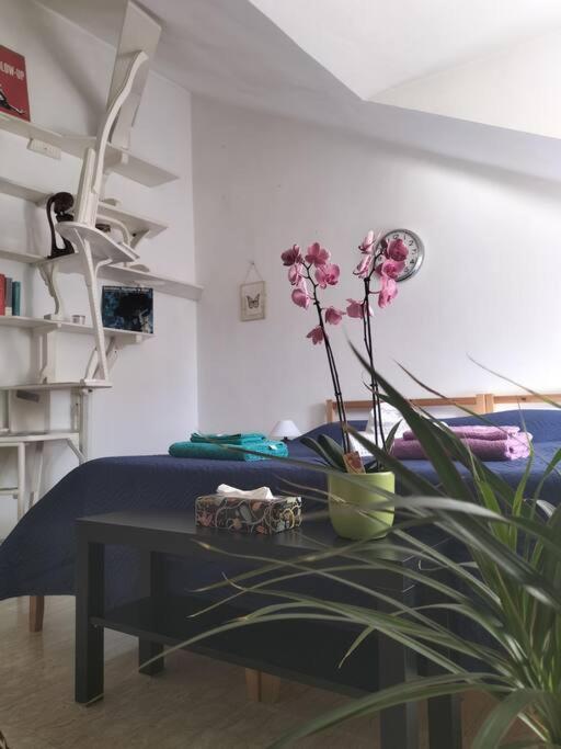 La Casa Di Marta - Ampia Ed Accogliente Mansarda In Piazza Statuto Apartamento Turín Exterior foto
